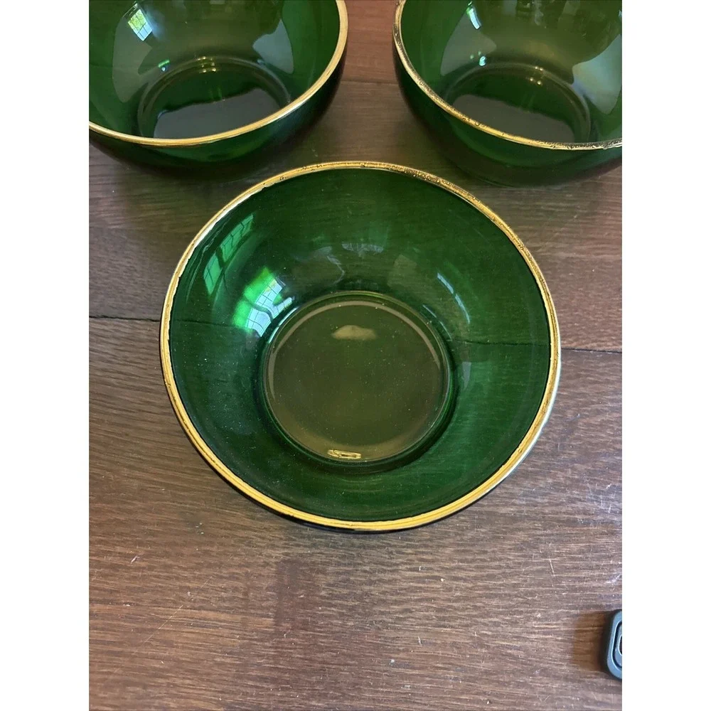Vintage Anchor Hocking Emerald Green 5.25